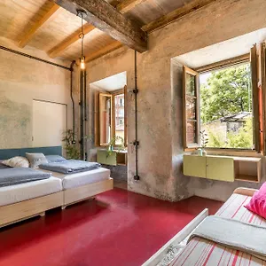 Un Posto A - All'interno Di Cascina Del 700 Hostel Mailand